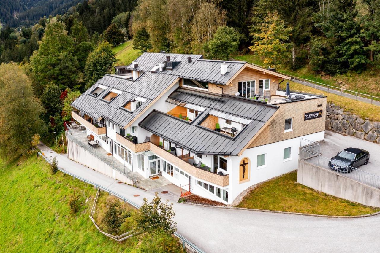Der Sonnberg Alpinlodges - Apartments Mit Seeblick, Privater Sauna Und Self Check-In Целль-ам-Зе Экстерьер фото