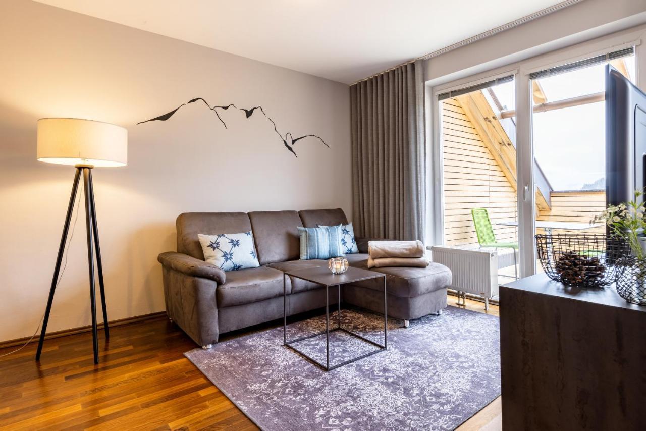 Der Sonnberg Alpinlodges - Apartments Mit Seeblick, Privater Sauna Und Self Check-In Целль-ам-Зе Экстерьер фото