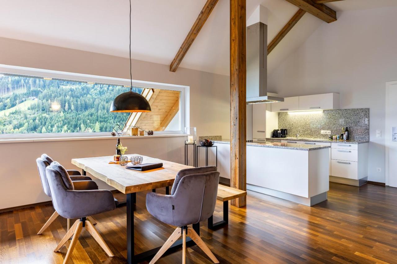 Der Sonnberg Alpinlodges - Apartments Mit Seeblick, Privater Sauna Und Self Check-In Целль-ам-Зе Экстерьер фото