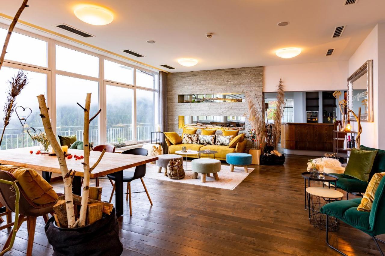 Der Sonnberg Alpinlodges - Apartments Mit Seeblick, Privater Sauna Und Self Check-In Целль-ам-Зе Экстерьер фото