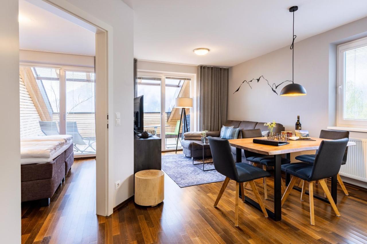 Der Sonnberg Alpinlodges - Apartments Mit Seeblick, Privater Sauna Und Self Check-In Целль-ам-Зе Экстерьер фото